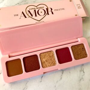 New Luna Magic The Amor Palette - 0.14oz